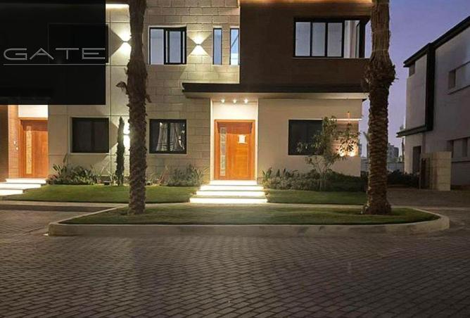 8125823 - Property Image 2