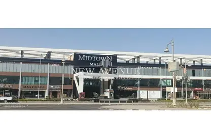 Retail - Studio - 2 Bathrooms for rent in Midtown - South Investors Area - New Cairo City - Cairo