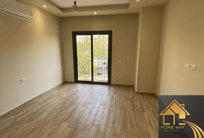 8119417 - Property Image 3