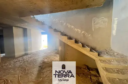 (بنتهاوس  (روف - 4 غرف نوم - 3 حمامات للبيع في لو جاردان - كمبوندات 6 أكتوبر - مدينة 6 أكتوبر - الجيزة