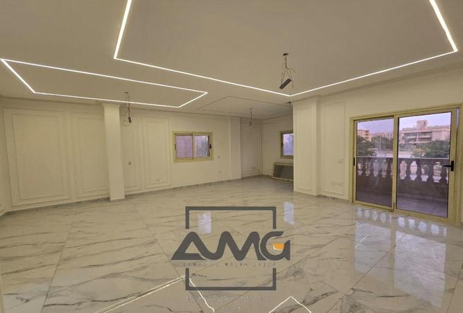 8303250 - Property Image 2