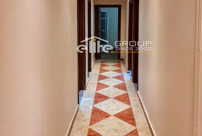 8438272 - Property Image 3