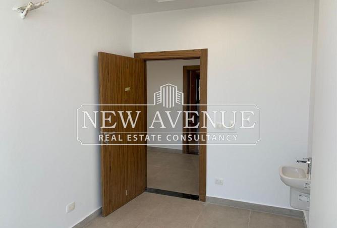8050457 - Property Image 2