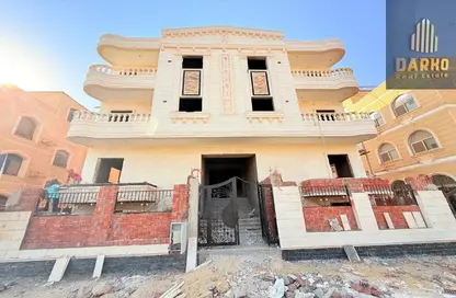 شقة - 3 غرف نوم - 2 حمامات للبيع في شارع 102 - غرب سوميد - مدينة 6 أكتوبر - الجيزة