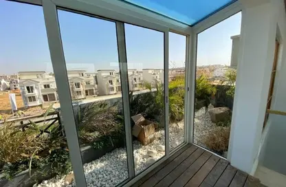 Apartment - 3 Bedrooms - 2 Bathrooms for sale in Mountain View iCity - 5th Settlement Compounds - The 5th Settlement - New Cairo City - Cairo