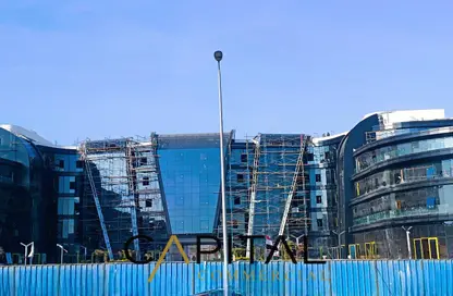 Retail - Studio - 2 Bathrooms for rent in Eastown - 5th Settlement Compounds - The 5th Settlement - New Cairo City - Cairo