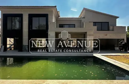 Villa - 6 Bedrooms - 6 Bathrooms for sale in Swan Lake Katameya - The 1st Settlement - New Cairo City - Cairo