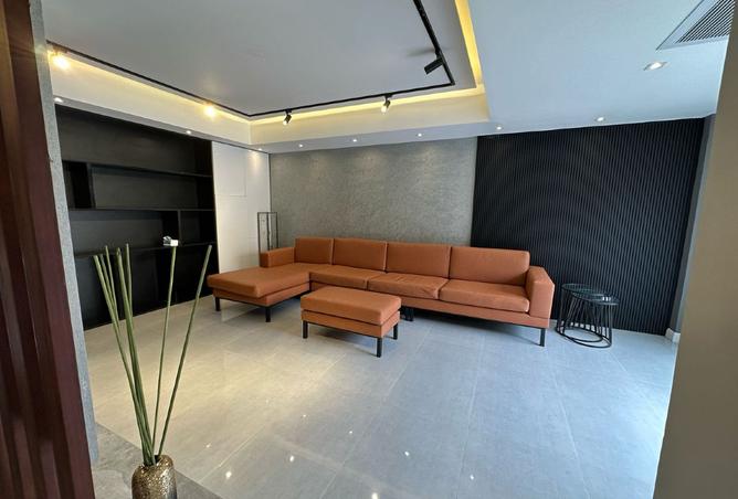 8063596 - Property Main Image