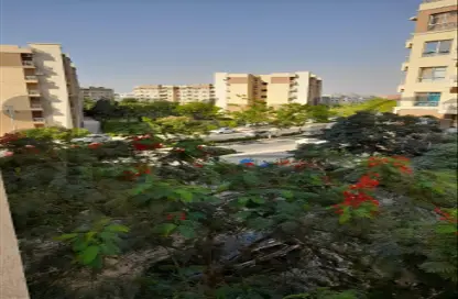 Apartment - 3 Bedrooms - 2 Bathrooms for sale in Madinaty - Cairo