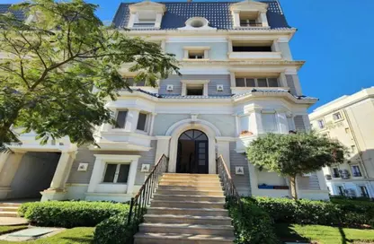 Apartment - 2 Bedrooms - 2 Bathrooms for sale in Mountain View iCity - 5th Settlement Compounds - The 5th Settlement - New Cairo City - Cairo
