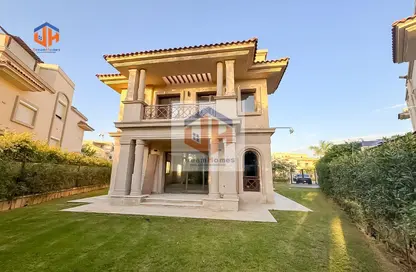 Villa - 6 Bedrooms - 5 Bathrooms for sale in Madinaty - Cairo