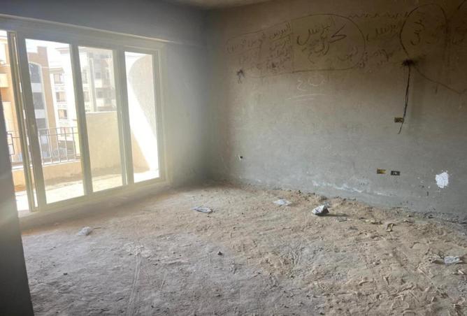 8376610 - Property Image 2