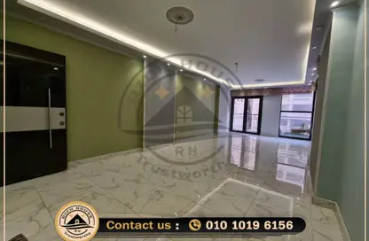 شقة - 3 غرف نوم - 2 حمامات للايجار في شارع زكي رجب - سموحة - حي شرق - الاسكندرية