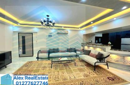Apartment - 2 Bedrooms - 2 Bathrooms for rent in Shaarawy St. - Laurent - Hay Sharq - Alexandria