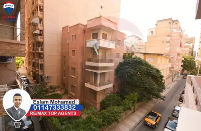 Apartment - 6 Bedrooms - 2 Bathrooms for sale in Abd Al Aziz Fahmy St. - Bolkly - Hay Sharq - Alexandria