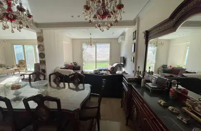 فيلا - 5 غرف نوم - 8 حمامات للبيع في حى القرنفل - التجمع الخامس - مدينة القاهرة الجديدة - القاهرة