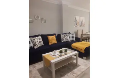 Apartment - 2 Bedrooms - 1 Bathroom for rent in El Rehab Extension - Al Rehab - New Cairo City - Cairo