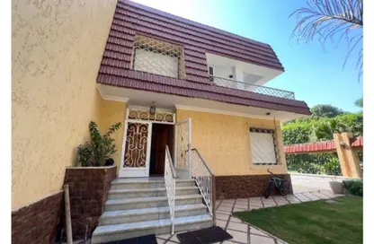 Villa - 5 Bedrooms - 4 Bathrooms for sale in Sarayat Al Maadi - Hay El Maadi - Cairo