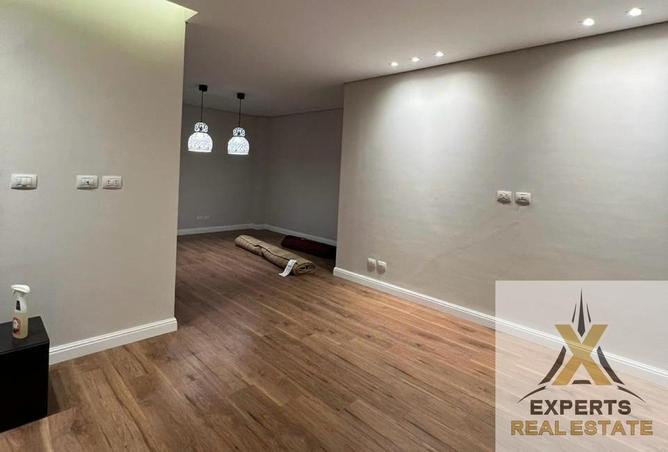 8419900 - Property Image 2