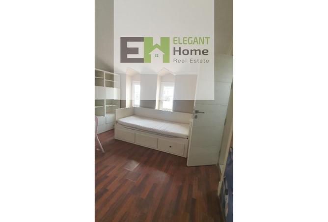 8027437 - Property Image 2