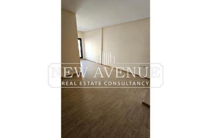 Duplex - 3 Bedrooms - 4 Bathrooms for sale in TRIO - 5th Settlement Compounds - The 5th Settlement - New Cairo City - Cairo