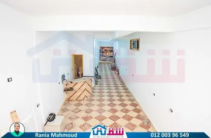 Shop - Studio - 1 Bathroom for sale in Miami - Hay Awal El Montazah - Alexandria