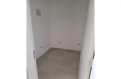 Apartment - 3 Bedrooms - 3 Bathrooms for sale in Al Burouj Compound - El Shorouk Compounds - Shorouk City - Cairo