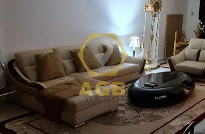 شقة - 2 غرف نوم - 2 حمامات للبيع في شارع يسري نبيه - مساكن المهندسين - مدينة نصر - القاهرة