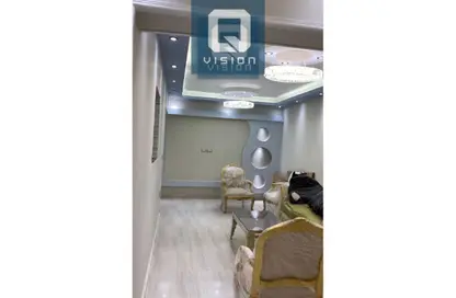 Apartment - 3 Bedrooms - 2 Bathrooms for sale in 50th Street - Zahraa El Maadi - Hay El Maadi - Cairo