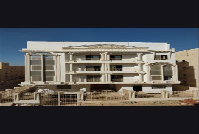 7985582 - صورة العقار 3