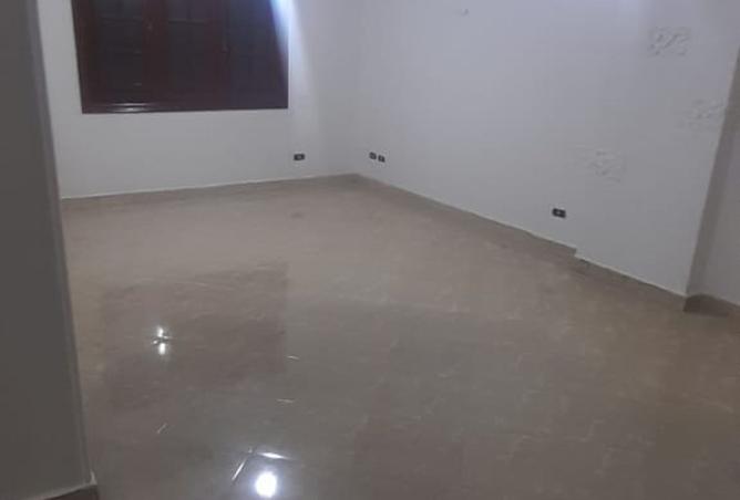 8158999 - Property Image 3