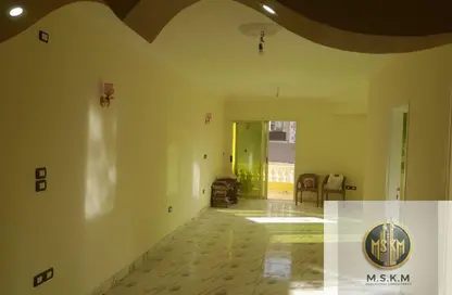 Apartment - 3 Bedrooms - 1 Bathroom for rent in Taha Hussein Axia - District 4 - The 5th Settlement - New Cairo City - Cairo