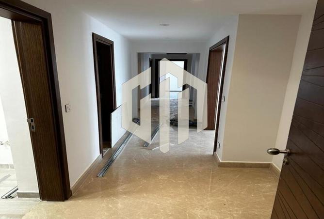 8062501 - Property Image 3