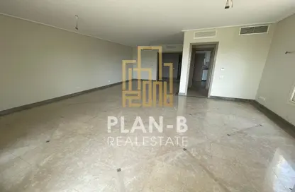 Apartment - 3 Bedrooms - 3 Bathrooms for sale in New Giza - Cairo Alexandria Desert Road - 6 October City - Giza