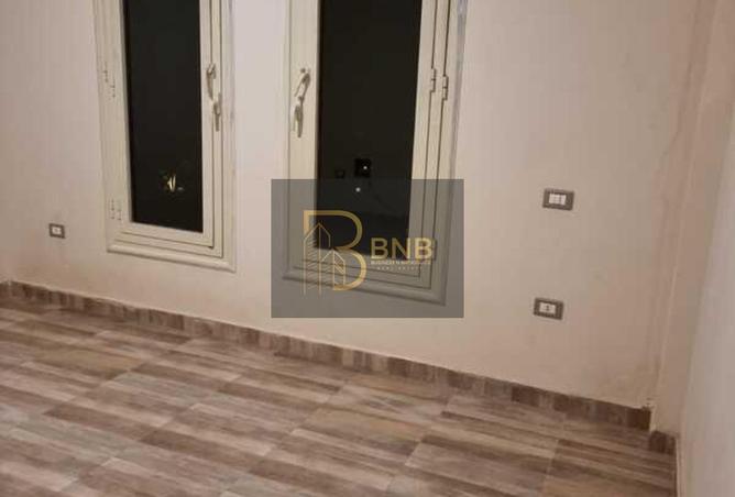 8063083 - Property Image 2
