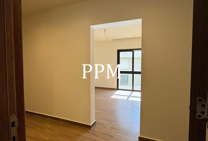 8424532 - Property Image 2