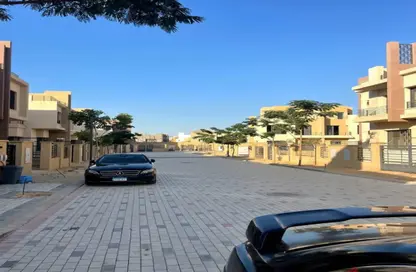 فيلا - 4 غرف نوم - 3 حمامات للبيع في الما - الحي الثاني - الشيخ زايد - الجيزة