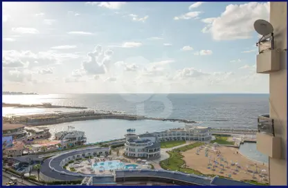 شقة - 3 غرف نوم - 3 حمامات للبيع في رشدي - حي شرق - الاسكندرية