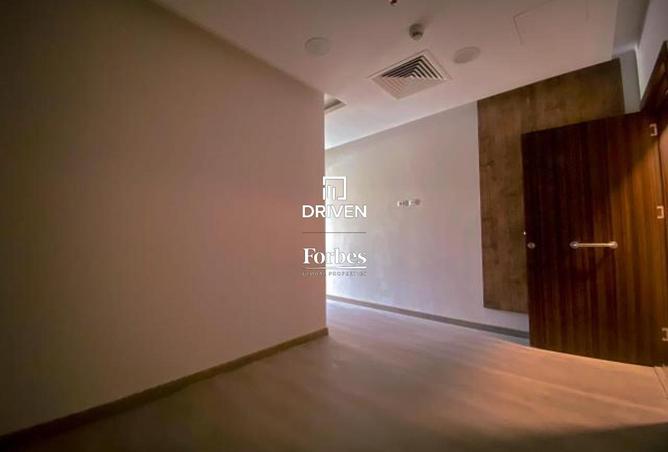 8022407 - Property Image 2