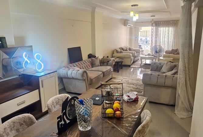 8164862 - Property Image 2