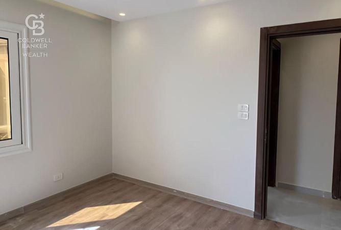 8452614 - Property Image 3