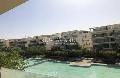 Apartment - 3 Bedrooms - 4 Bathrooms for sale in Lake View Residence - 5th Settlement Compounds - The 5th Settlement - New Cairo City - Cairo