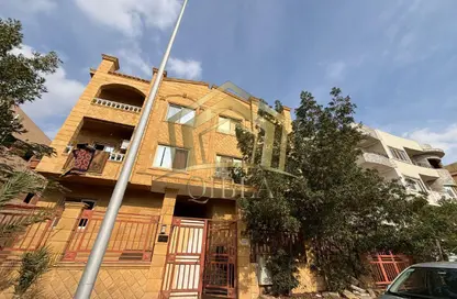 شقة - 3 غرف نوم - 2 حمامات للايجار في الحي الثامن - الشيخ زايد - الجيزة