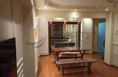 Apartment - 2 Bedrooms - 1 Bathroom for rent in Adn St. - Mohandessin - Giza