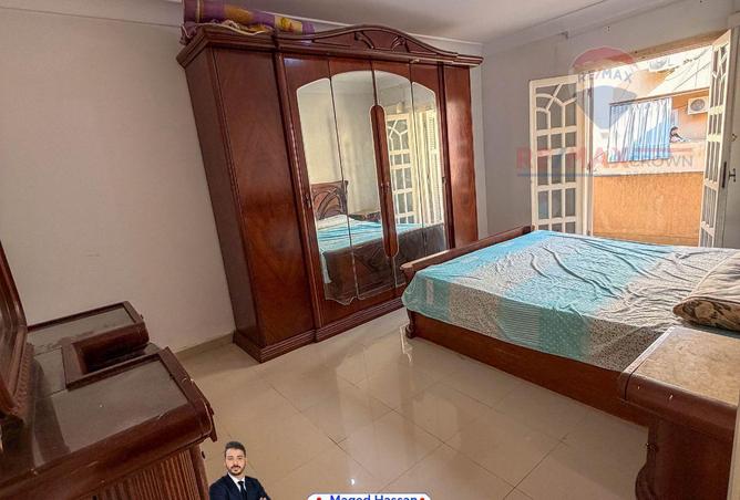 8233723 - Property Image 2