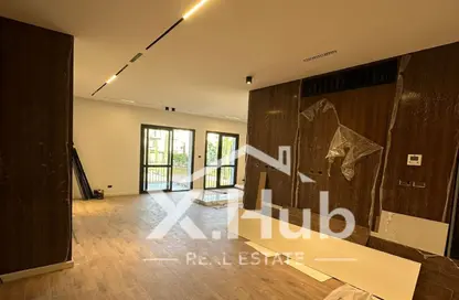 Apartment - 3 Bedrooms - 3 Bathrooms for sale in The Courtyards - Sheikh Zayed Compounds - Sheikh Zayed City - Giza