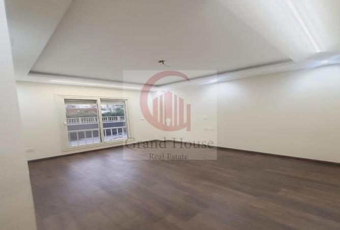 8273844 - صورة العقار 3