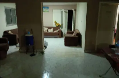 Apartment - 3 Bedrooms - 3 Bathrooms for sale in Nasr Khesrou St. - Al Hadiqah Al Dawliyah - 7th District - Nasr City - Cairo