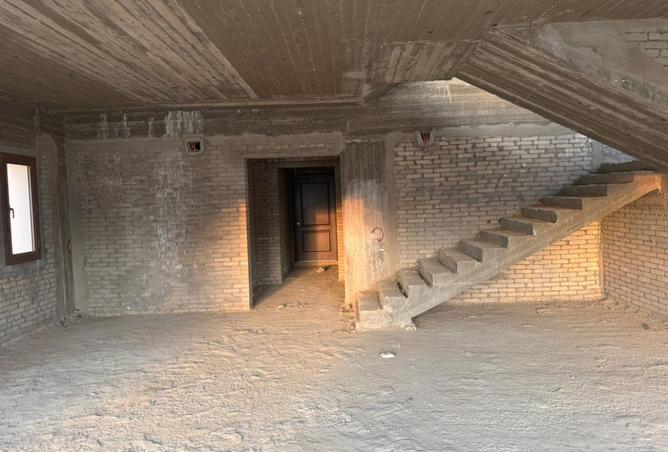 8349009 - Property Image 3