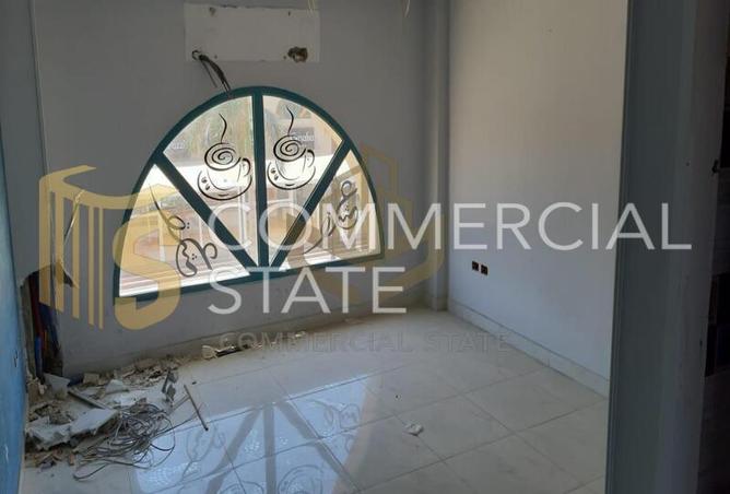 8048393 - Property Image 2